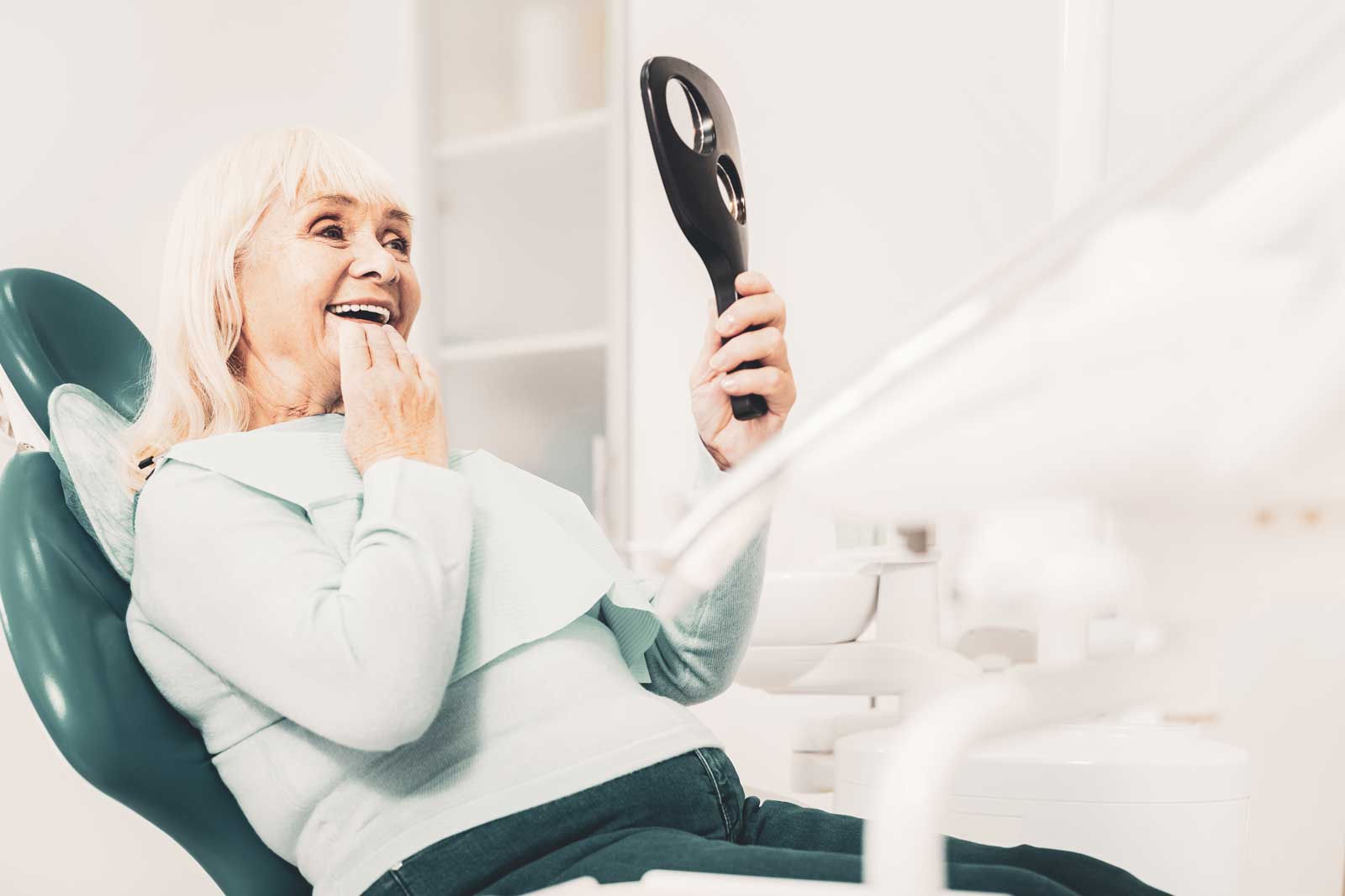 do-you-need-periodontal-plastic-surgery